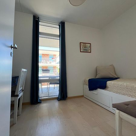 ÅhusBrygga Apartment Hotel Bagian luar foto