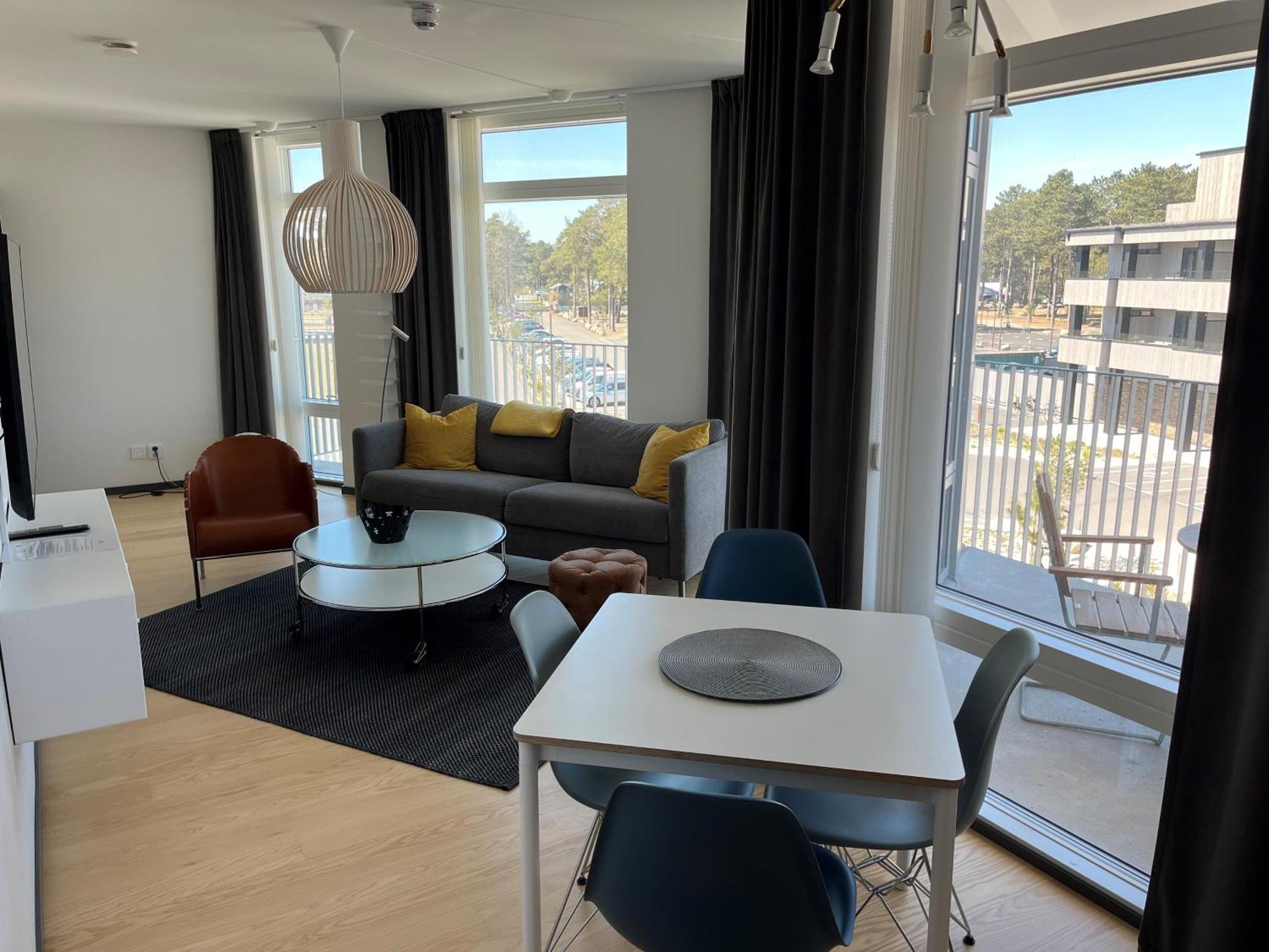 ÅhusBrygga Apartment Hotel Bagian luar foto